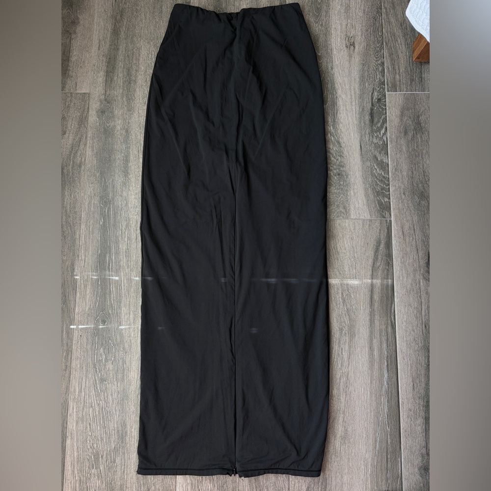 Classic Black long skirt - skims